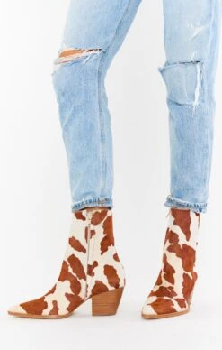 Show Me Your Mumu Matisse Caty Bootie ~ Brown Spot -Show Me Your Mumu su21 emilyjudah 9.270384