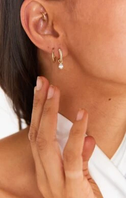 Show Me Your Mumu LUV AJ Bianca Stone Pave Huggies ~ Gold -Show Me Your Mumu su21 emilyjudah 9.270420