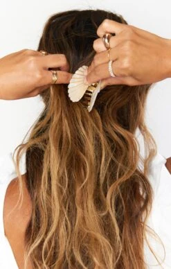 Show Me Your Mumu Shell Claw Hair Clip ~ Pearly White 8 Show Me Your Mumu Shell Claw Hair Clip ~ Pearly White -Show Me Your Mumu summer21reshoots swim erynsofia54703