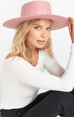 Show Me Your Mumu Lack Of Color Sierra Rose ~ Pink 7 Show Me Your Mumu Lack Of Color Sierra Rose ~ Pink -Show Me Your Mumu sweaters bridal jordan 9.50125