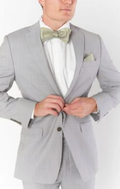 Show Me Your Mumu Josh Bow Tie ~ Moss Green Solid -Show Me Your Mumu tiebar 12.626616