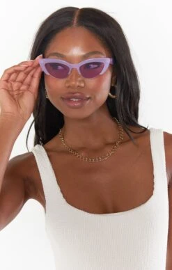 Show Me Your Mumu Banbè Eyewear The Ambrosio Sunglasses ~ Lilac 17 Show Me Your Mumu Banbè Eyewear The Ambrosio Sunglasses ~ Lilac -Show Me Your Mumu torijudah 2.736139