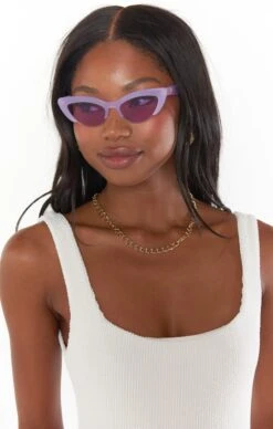 Show Me Your Mumu Banbè Eyewear The Ambrosio Sunglasses ~ Lilac 16 Show Me Your Mumu Banbè Eyewear The Ambrosio Sunglasses ~ Lilac -Show Me Your Mumu torijudah 2.736142