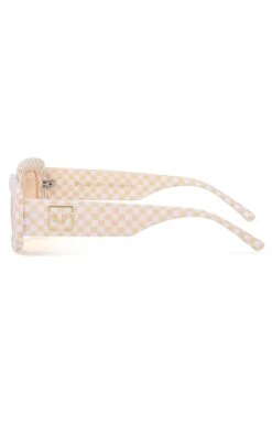 Show Me Your Mumu INDY Sunglasses Dolly Sunglasses ~ Beige Checkered 11 Show Me Your Mumu INDY Sunglasses Dolly Sunglasses ~ Beige Checkered -Show Me Your Mumu unnamed 2